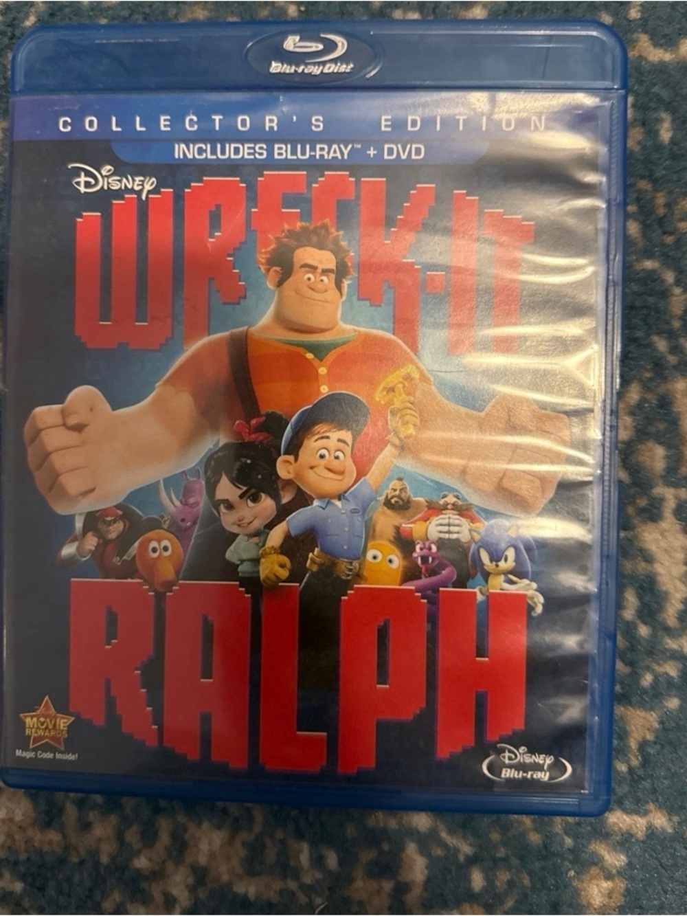 Disney Wreck-It Ralph Blu-ray + DVD - Red and Blue